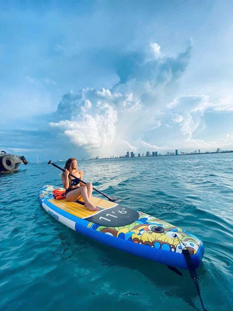 experience-sup-rowing-in-man-thai-sea-da-nang