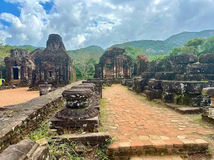 khu-den-thap-my-son (1)